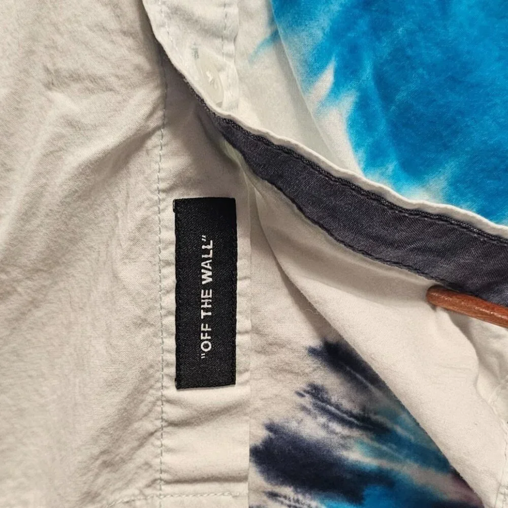 VANS Mens Tie Dye Hippie Surfer Skate Hawaiian Beach Shirt Medium Button Front - Picture 7 of 10